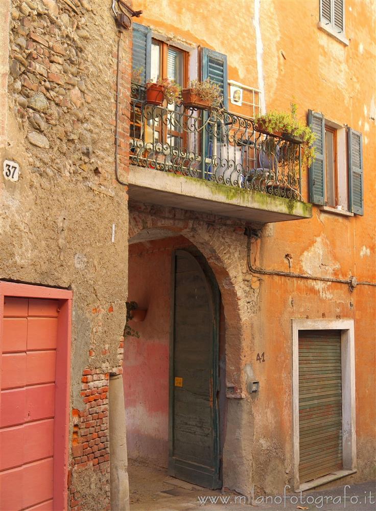 Castiglione Olona (Varese, Italy) - Old house with balcony